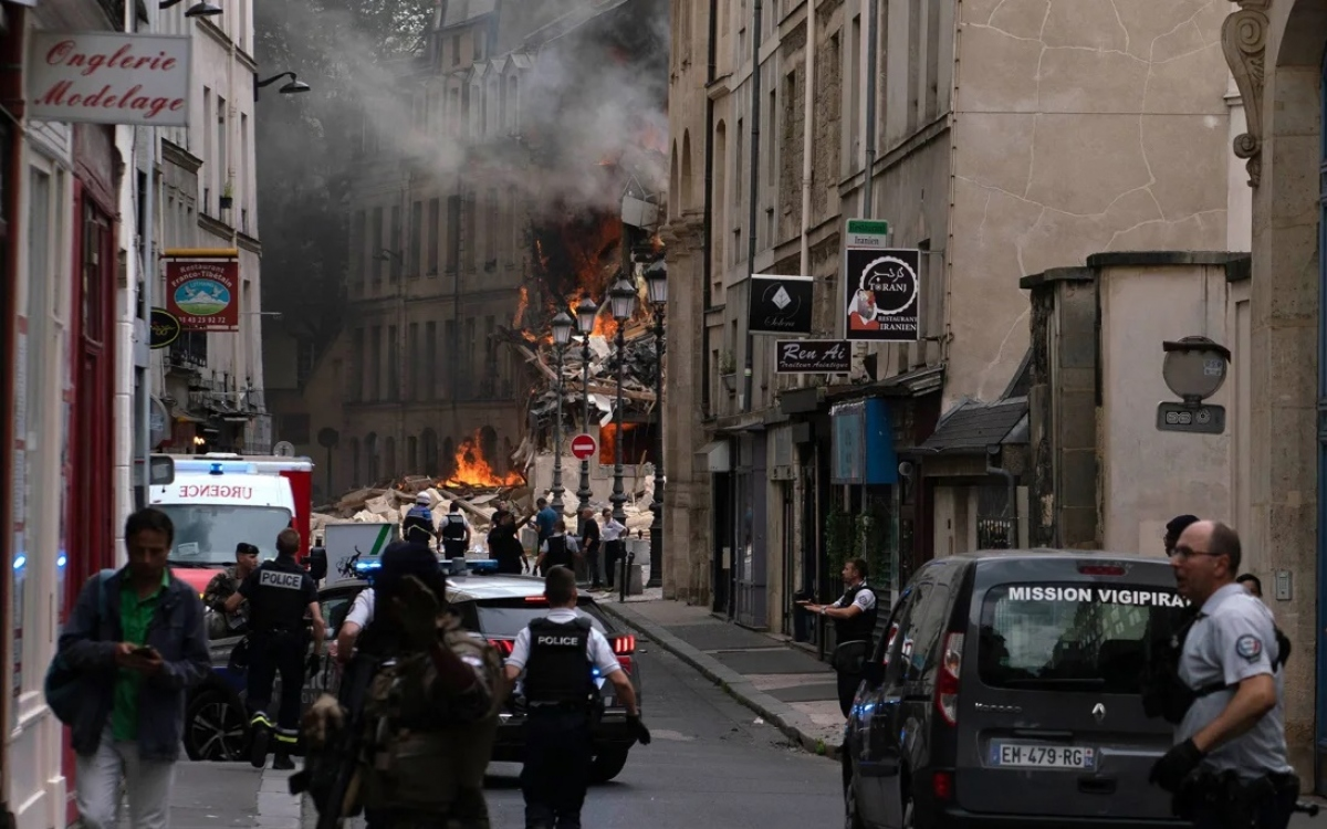 Nổ lớn tại Paris khiến 2 người chết và gần 40 người bị thương (22/6/2023)